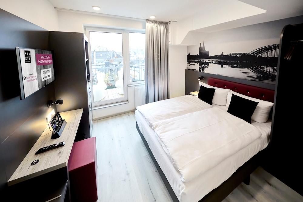 Smarty Cologne Dom Hotel - Boardinghouse - Kontaktloser Self Check-In Exterior foto